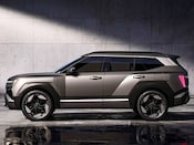 2027 Hyundai Tucson Hybrid Lifestyle: 1