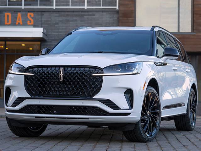 Lincoln Aviator Premiere