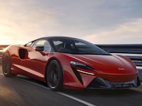 2027 McLaren Artura