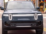 2027 Rivian R1S Lifestyle: 1