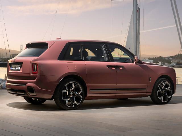 2027 Rolls-Royce Cullinan Price, Reviews, Pictures & More | Kelley