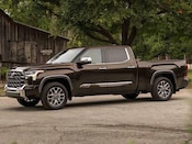 2027 Toyota Tundra i-FORCE MAX CrewMax Lifestyle: 1