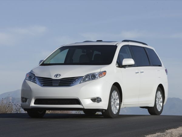 2013 toyota sienna xle awd