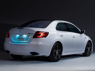 Research 2011
                  Suzuki Kizashi pictures, prices and reviews