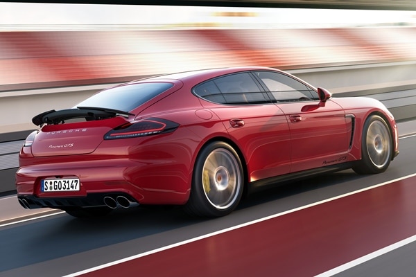 2014 Porsche Panamera: Can you name all 5 powertrains? | Kelley Blue Book